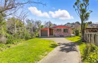 61 Ocean Road, Paraparaumu Beach