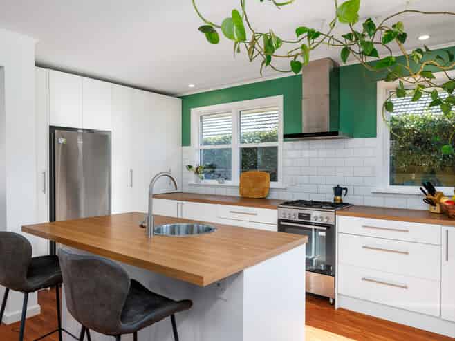 35 Stanbury Avenue, Somerfield