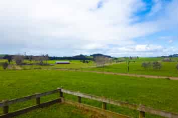 341 Millbrook Road, Waipu