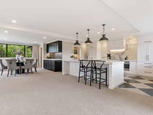 28 Garvan Glen, Pyes Pa