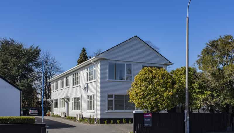 1/172 Papanui Road, Merivale