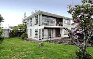 6/105 St Lukes Road, Mount Albert