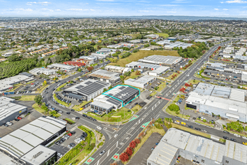 High-Profile 1,311 Sqm Showroom/Warehouse