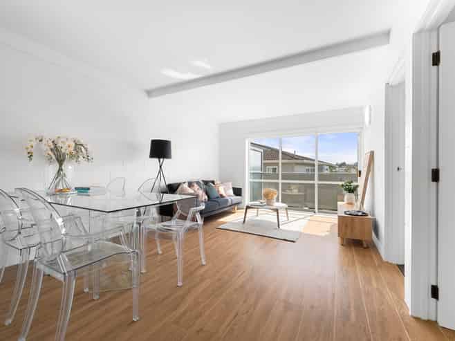 4/12 Cruickshank Crescent, Meadowbank