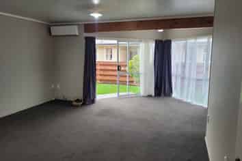 2/110 Young Street, Lynmouth