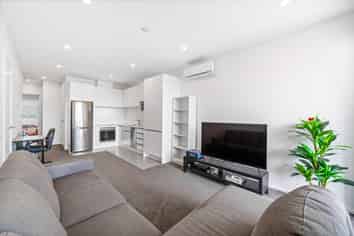 213/81 Mapou Road, Hobsonville