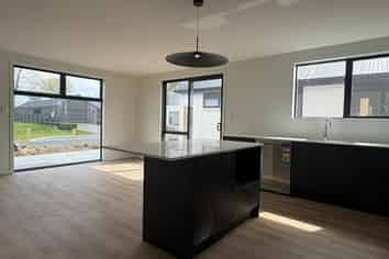 15 Te Au Rere Crescent , Cambridge