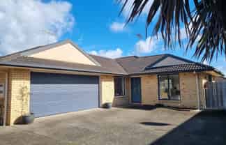 1/9a Araminta Place, Beachlands