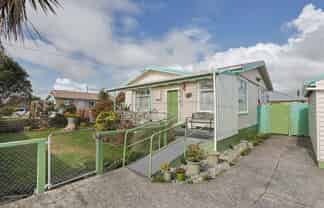2 Mclaughlins Lane, Westport