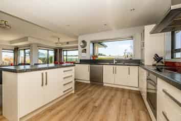 16 Arowhenua Station Road, Kerrytown