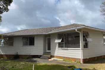 37 Beeston Crescent, Manurewa