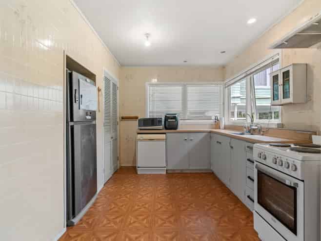 137 Hutchinsons Road, Bucklands Beach