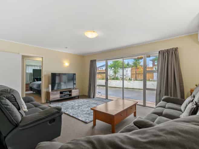 137 Hutchinsons Road, Bucklands Beach