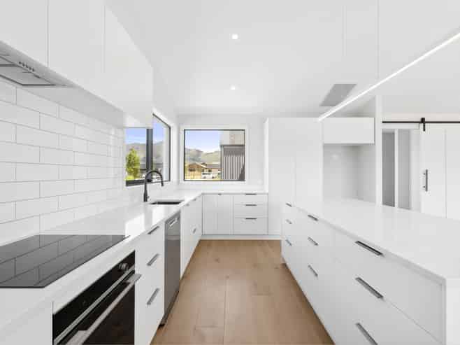 20 Gladbrook Street, Wanaka