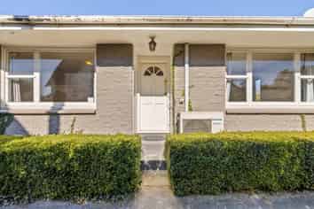 49a Bretts Road, Saint Albans