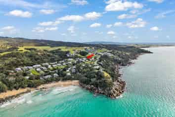15 Waterman Drive, Langs Beach