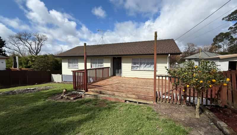 a/101 Triangle Road, Massey