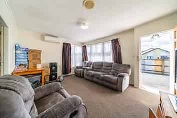 1/590A Fergusson Drive, Trentham