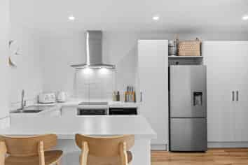 2/73 Hobsonville Point Road, Hobsonville