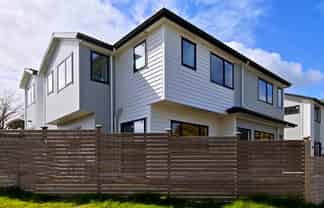 B/16 Balgowan Terrace, Conifer Grove