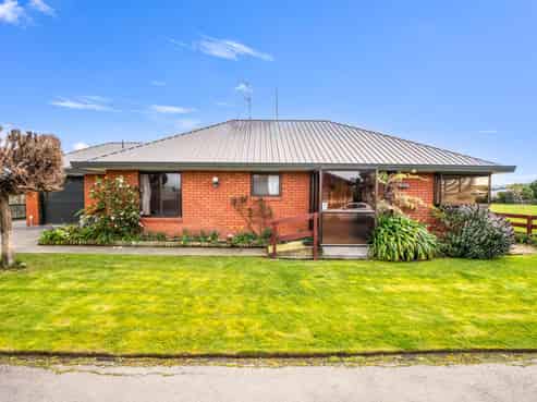 21B Seadown Crescent, Amberley
