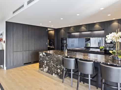 15 Omeo Crescent, Redcliffs