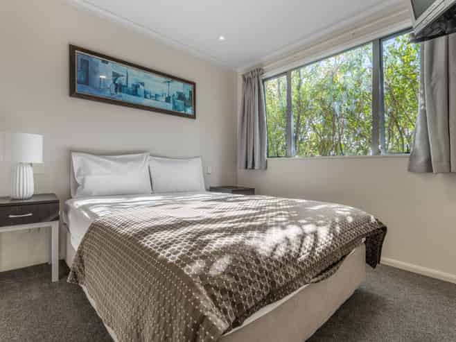 Great Motel Business, Great Location, Great Price!