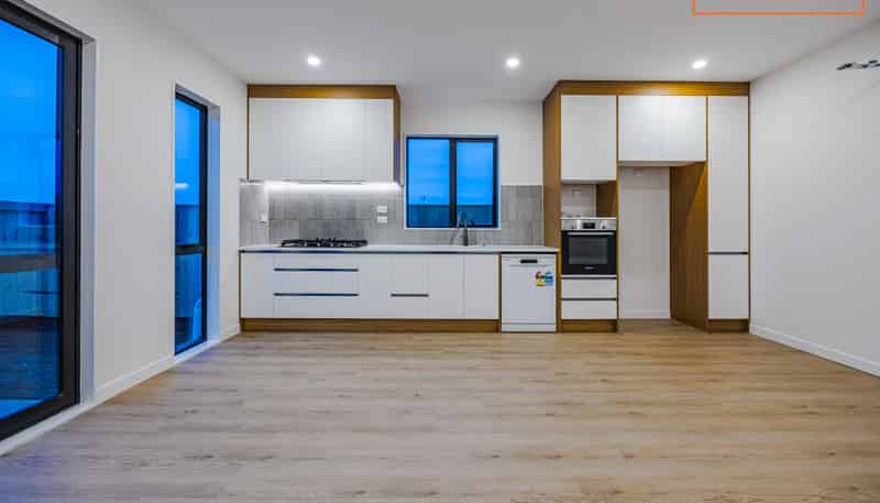 8 Ihi Place, Karaka
