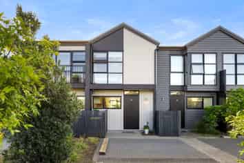 29 Treloar Crescent, Hobsonville