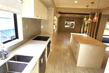 3A Alexander Avenue, Torbay