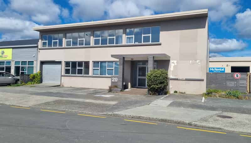 2/18-20 Gregory Street, Naenae