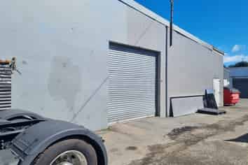 Value-Priced Warehouse