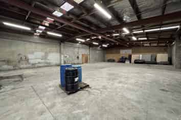 Value-Priced Warehouse