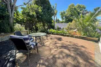 1/14 Woodside Avenue, Northcote