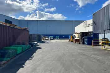 Premium Industrial Facility with Yard | 3,787m2