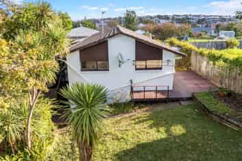 2/61A Boyce Avenue, Mount Roskill