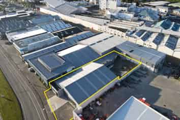 High Profile Warehouse & Yard