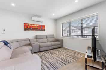 10A Kaimai Avenue, Massey