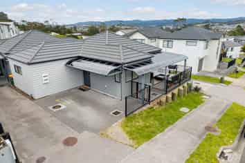 10A Kaimai Avenue, Massey