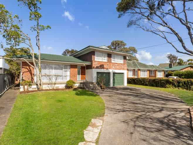 486 West Coast Road, Glen Eden