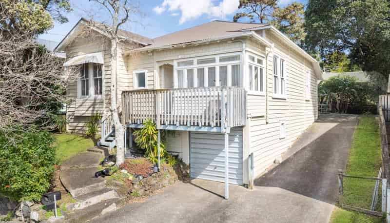 36 Malvern Road, Mount Albert