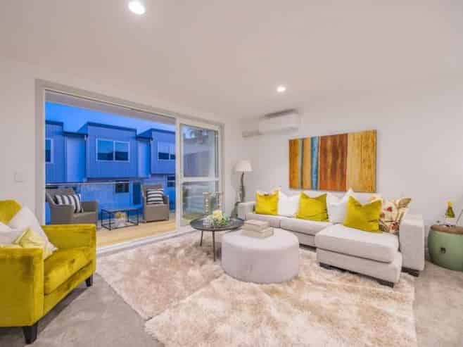 8/70A Barrack Road, Mount Wellington