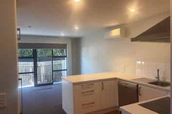 2/215 Peterborough Street, Christchurch Central
