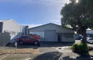 458SQM Versatile Standalone Warehouse