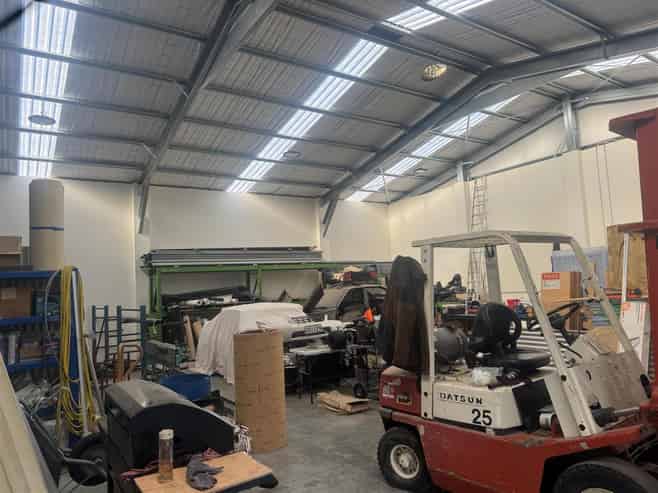 Near new warehouse with yard