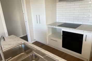 1 Ross Taylor, Masterton