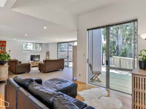 91a Kaurilands Road, Titirangi