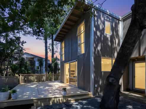 91a Kaurilands Road, Titirangi