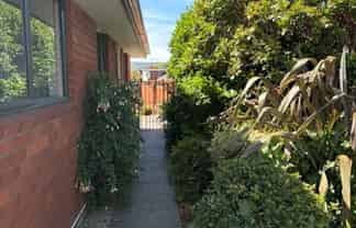 1/35 Division Street, Riccarton