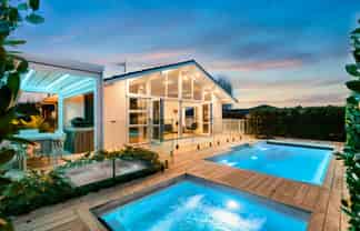 15 Ripon Crescent, Meadowbank